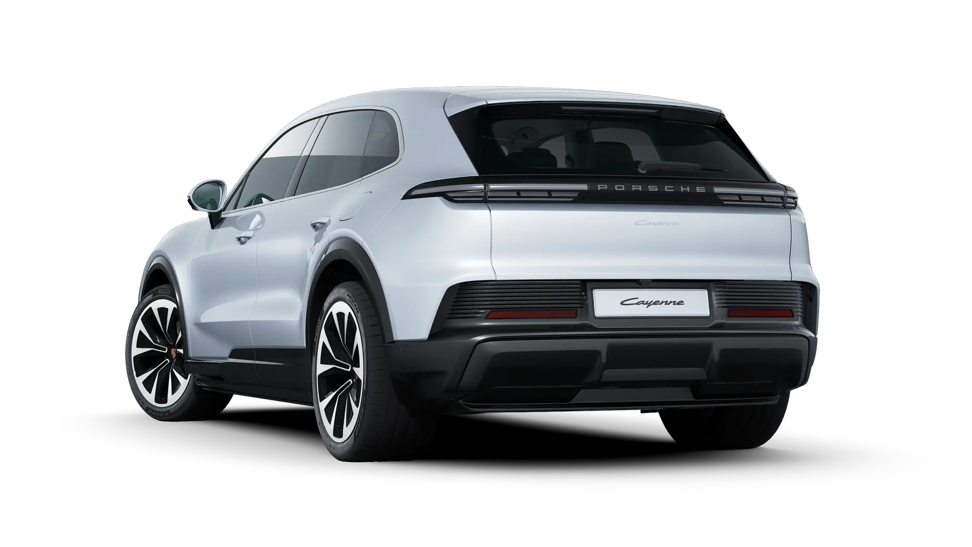 Cayenne 的外景，显示汽车的背面和左侧